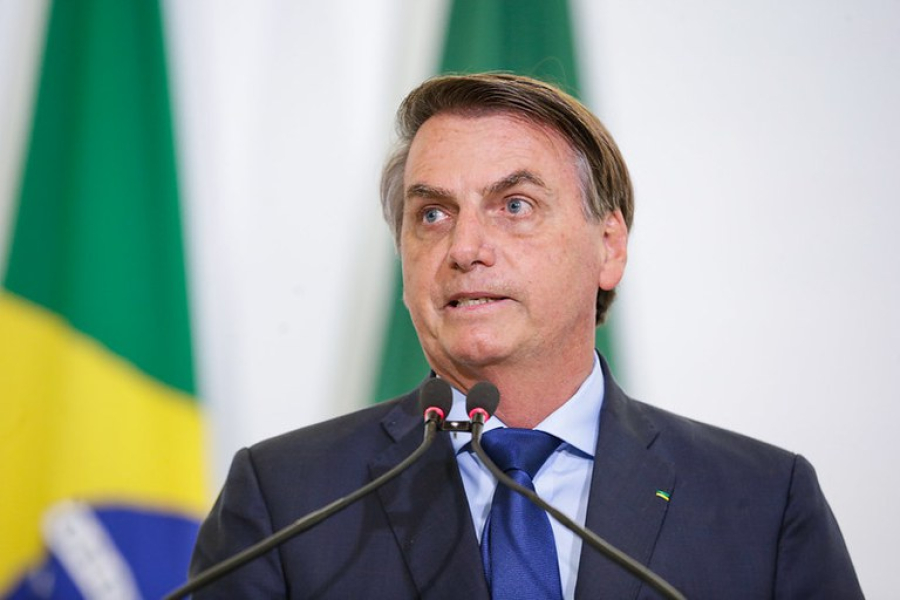 Moraes autoriza cirurgia de Bolsonaro; internação começa nesta quarta em Brasília