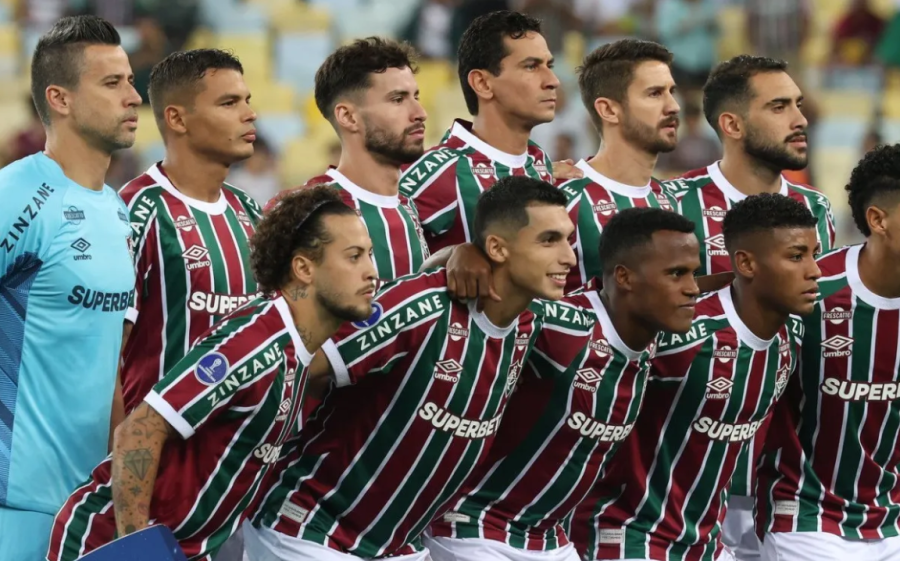 Fluminense projeta 2026, avança em contratações e observa mercado ofensivo