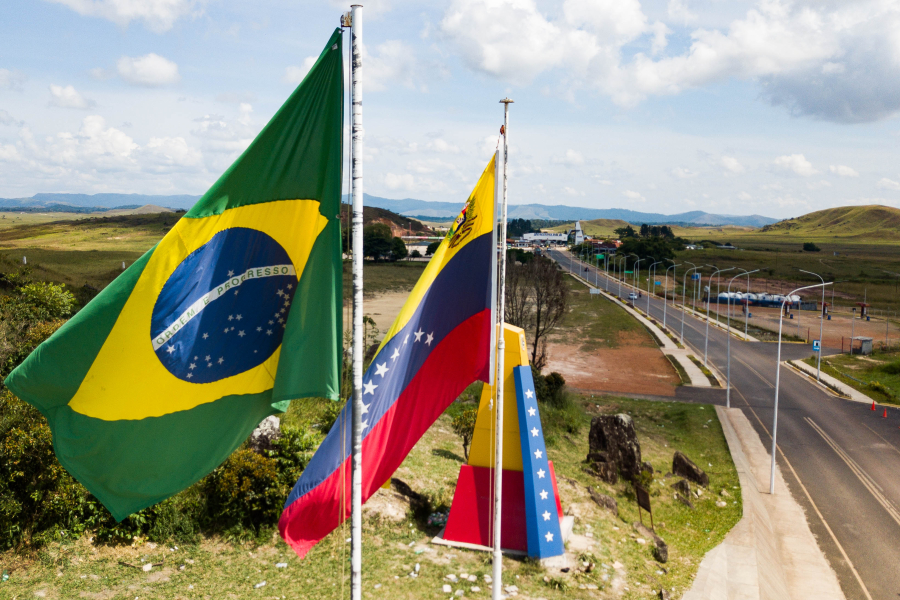 Fronteira Brasil-Venezuela é fechada após operação dos EUA e captura de Maduro